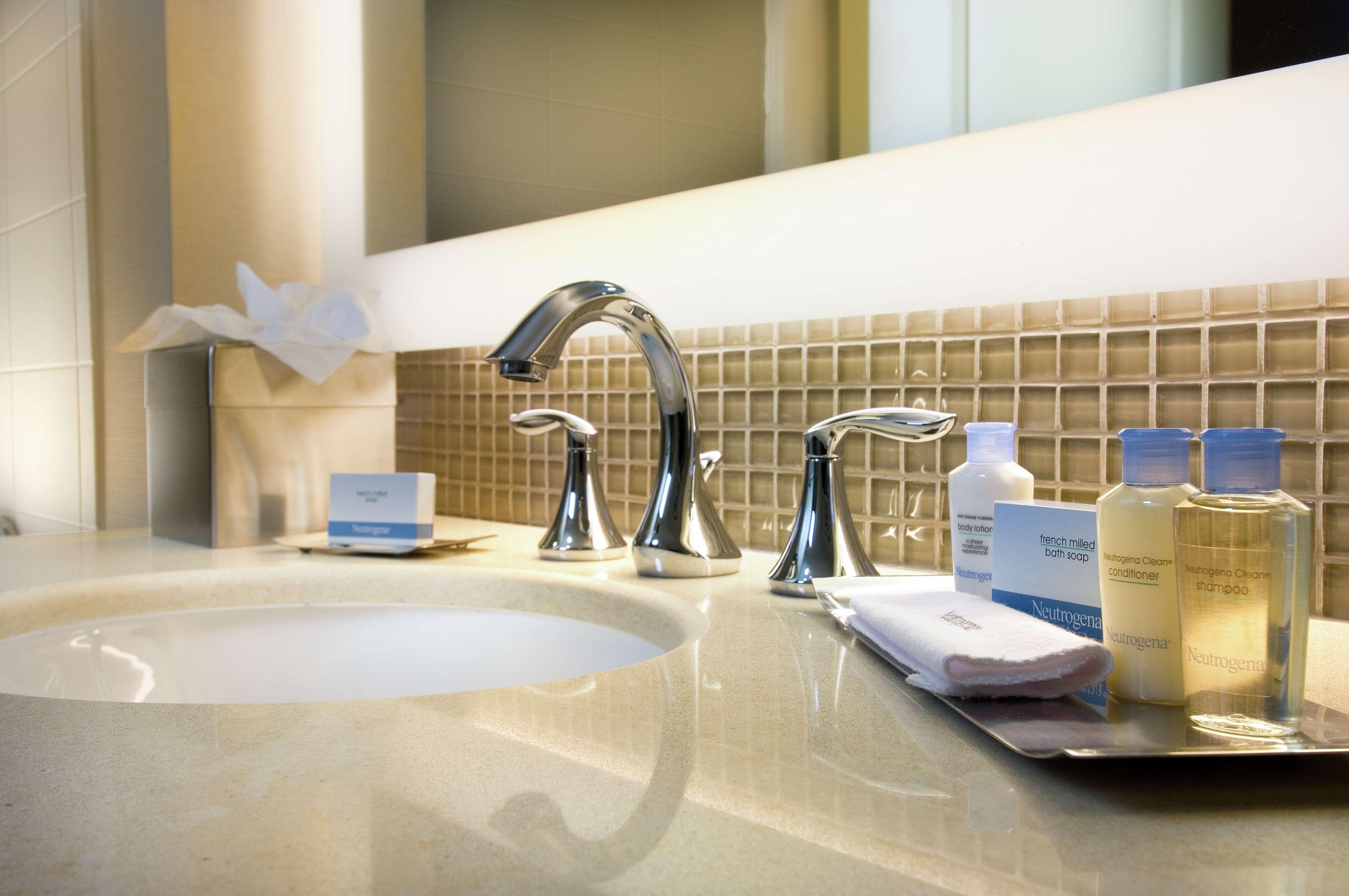 Doubletree By Hilton Dulles Airport-Sterling Quarto foto
