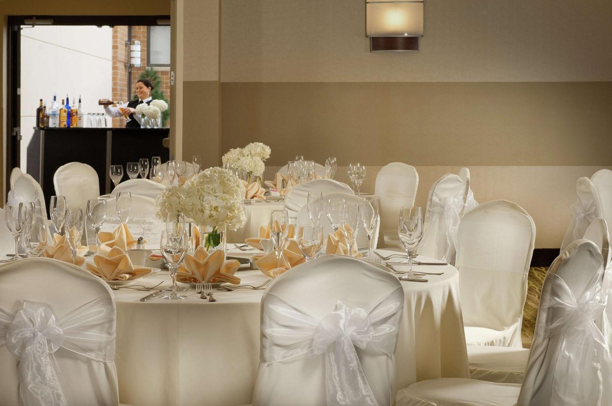 Doubletree By Hilton Dulles Airport-Sterling Exterior foto