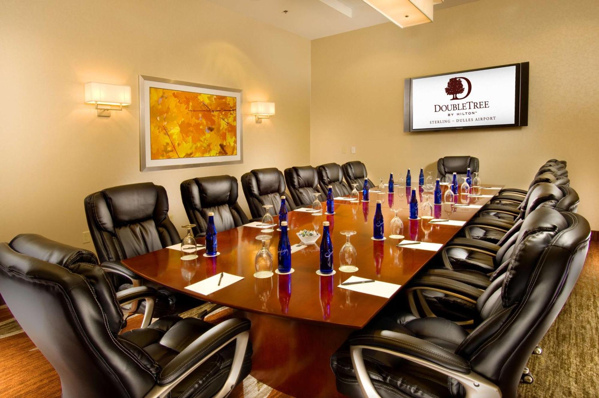 Doubletree By Hilton Dulles Airport-Sterling Exterior foto