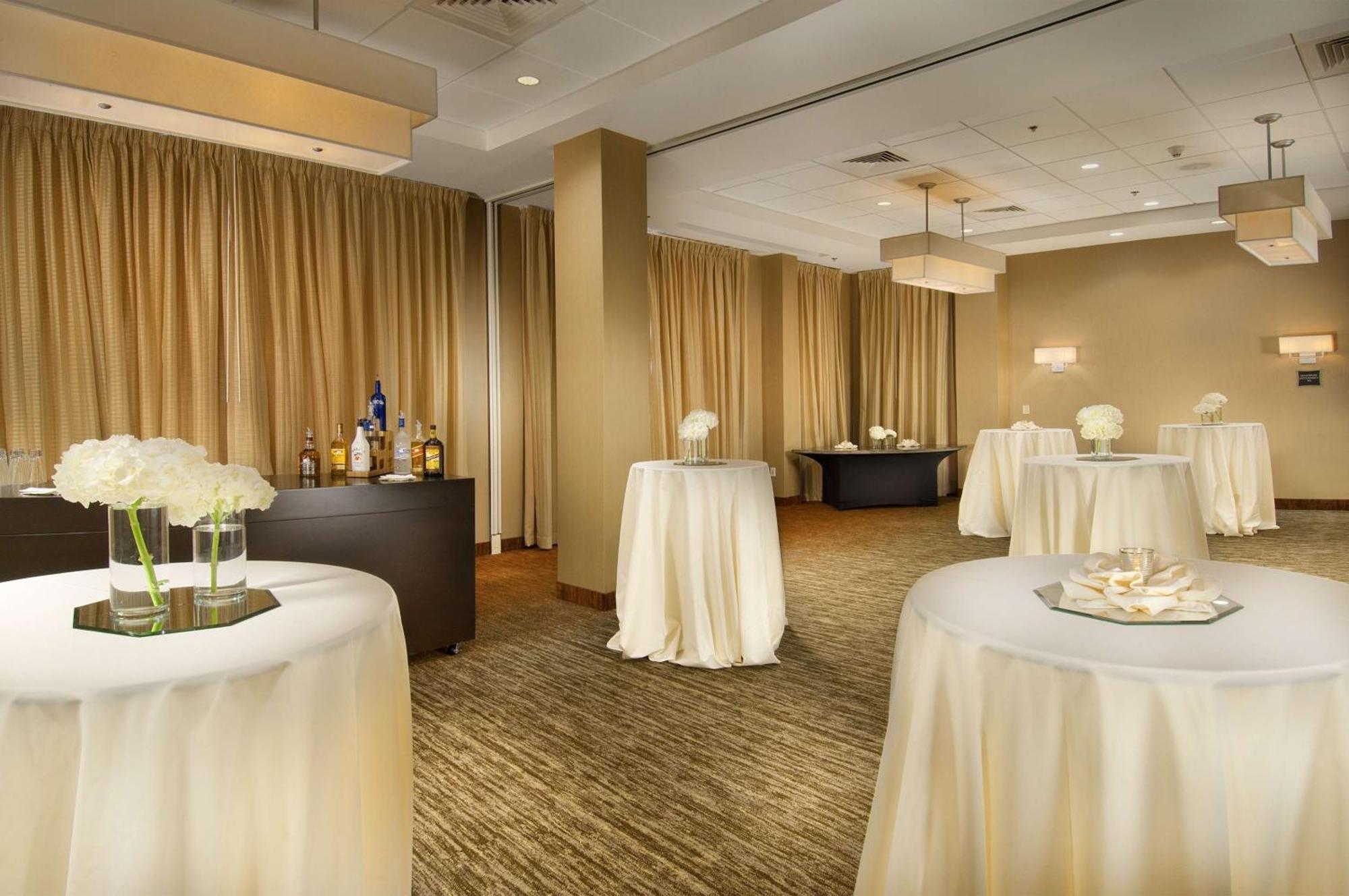 Doubletree By Hilton Dulles Airport-Sterling Exterior foto